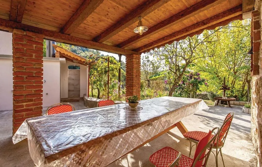 Casa de Férias Guest House Kalla Supetarska Draga